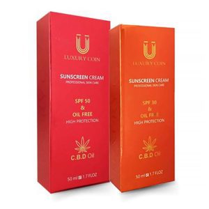 کرم ضد آفتاب لاکچری کوین با داشتن فرمولاسیون کار آمد و طیفی وسیع می تواند اشعه UVB و UVA را به صورت کار آمدی مسدود کند